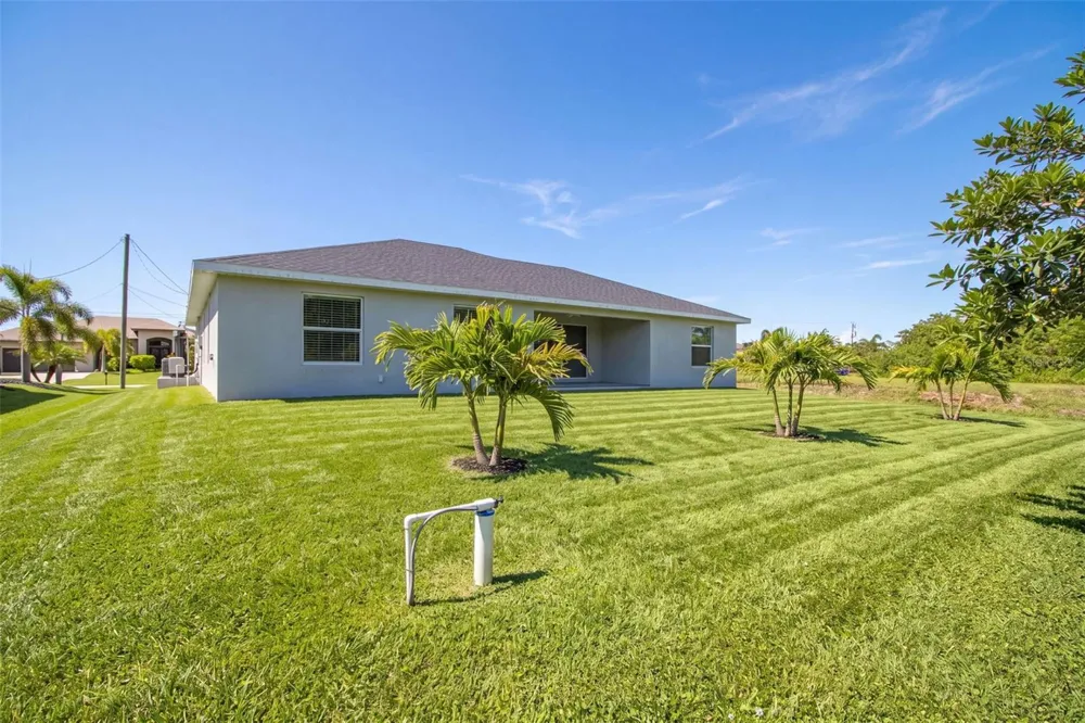 2305 NW 34 AVENUE Cape Coral, FL 33993