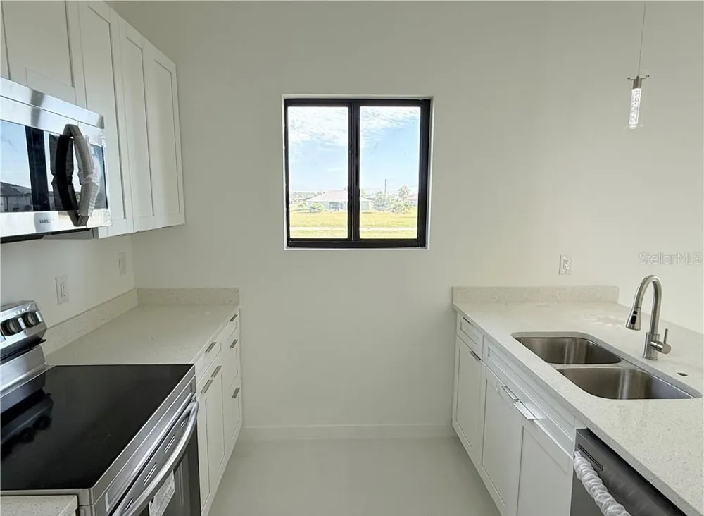 4213 CALOOSA PARKWAY Cape Coral, FL 33993