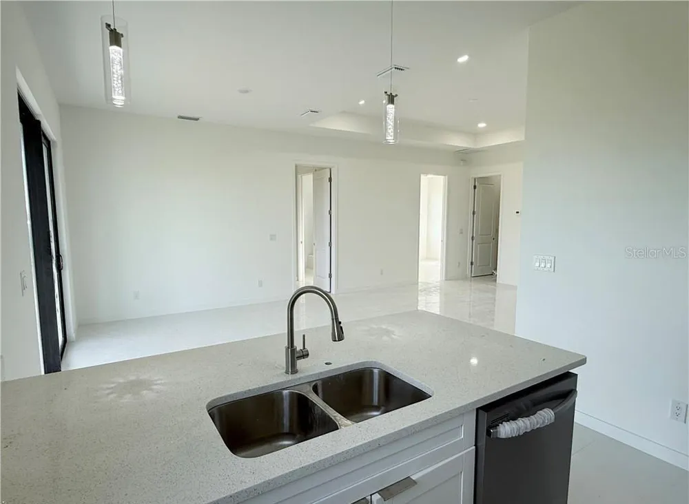 4213 CALOOSA PARKWAY Cape Coral, FL 33993
