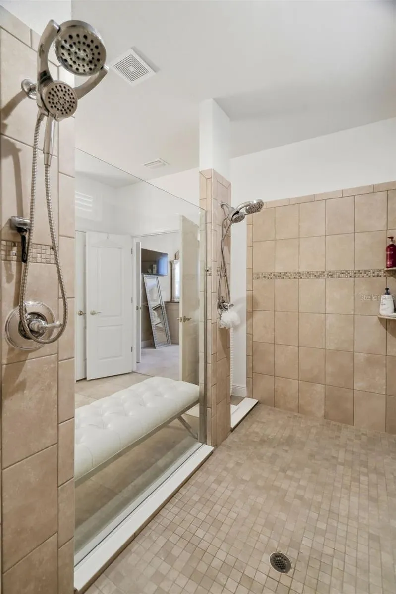11750 LAKE LUCAYA DRIVE Riverview, FL 33579