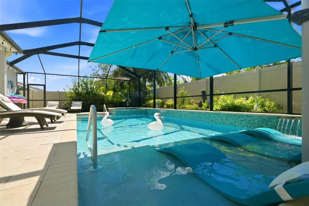 11750 LAKE LUCAYA DRIVE Riverview, FL 33579