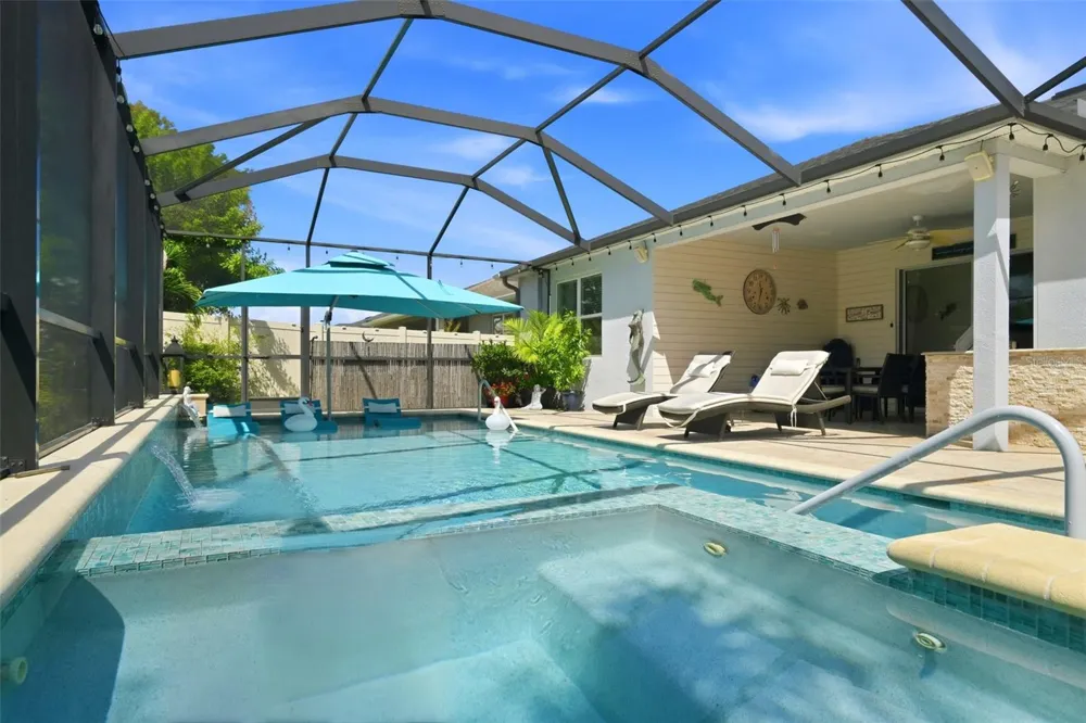11750 LAKE LUCAYA DRIVE Riverview, FL 33579