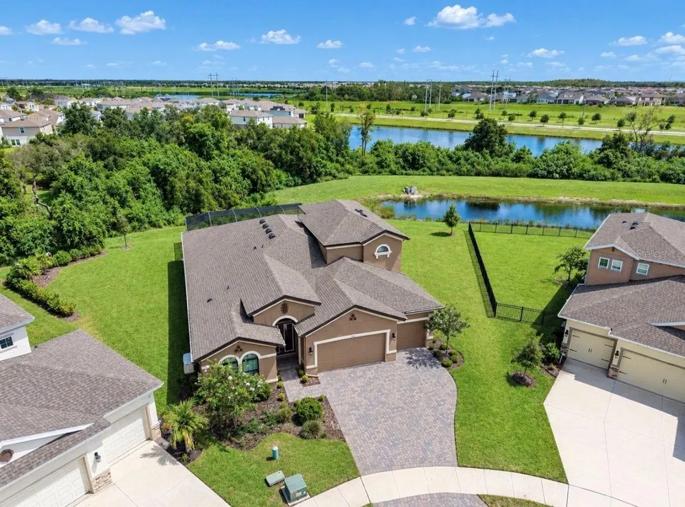 6350 MIDSHIP COURT Apollo Beach, FL 33572
