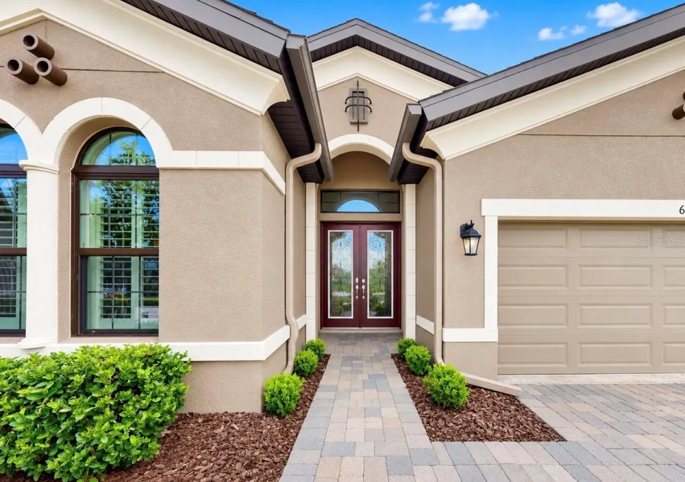 6350 MIDSHIP COURT Apollo Beach, FL 33572