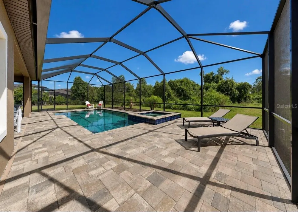 6350 MIDSHIP COURT Apollo Beach, FL 33572
