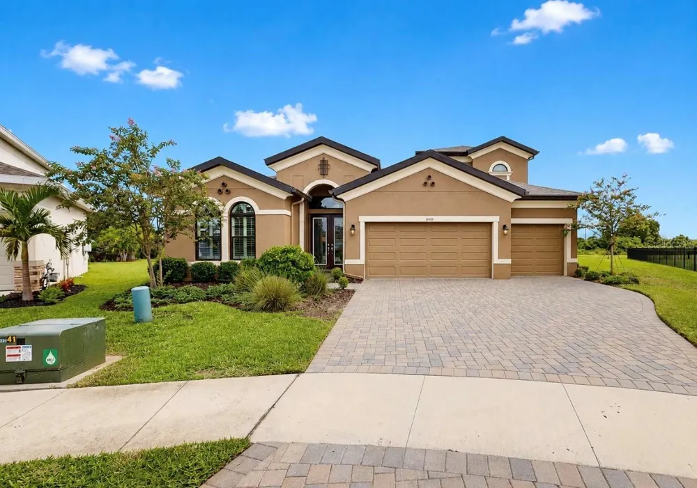 6350 MIDSHIP COURT Apollo Beach, FL 33572