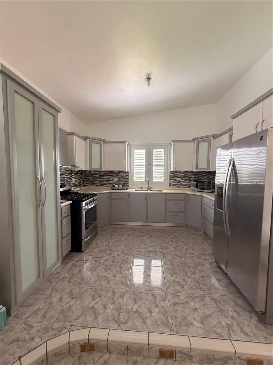 435 CALABAZA San Sebastian, PR 00685