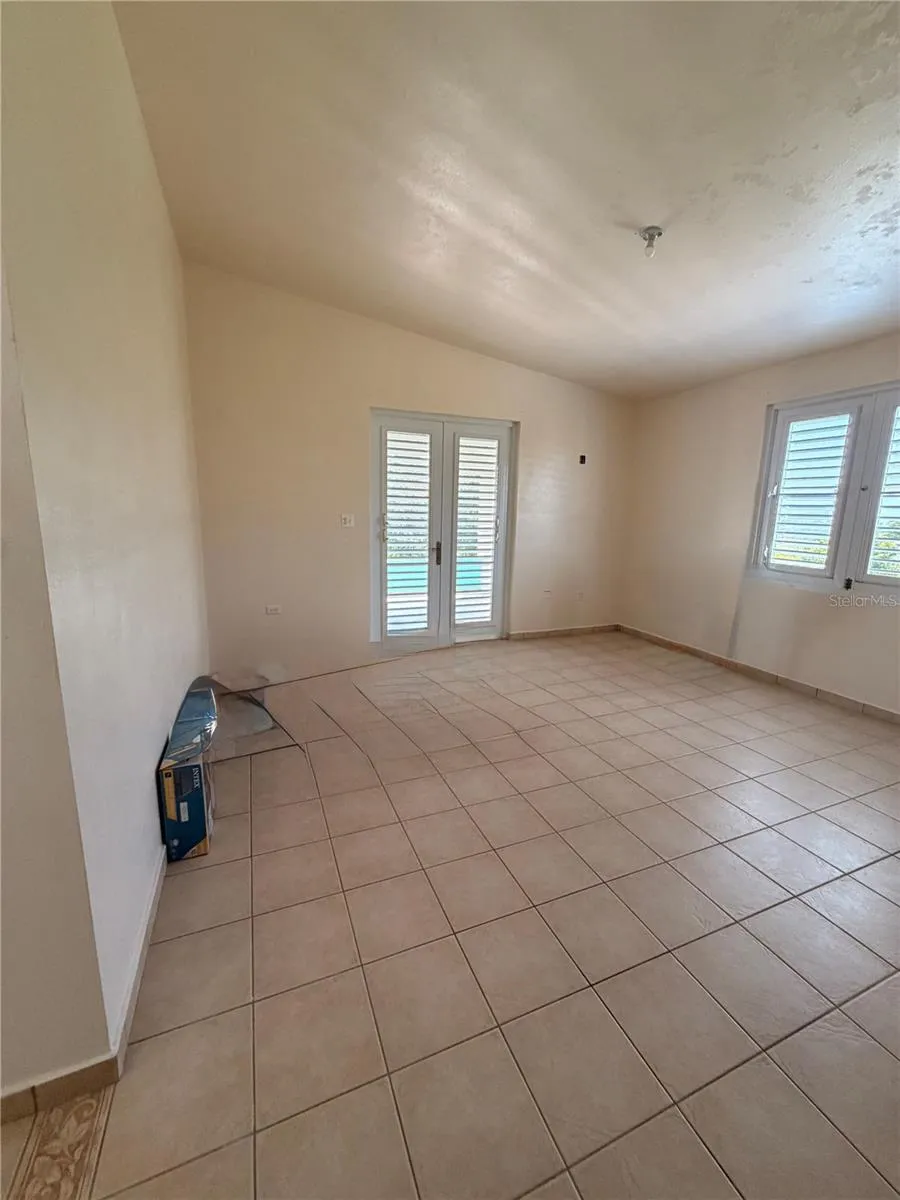 435 CALABAZA San Sebastian, PR 00685