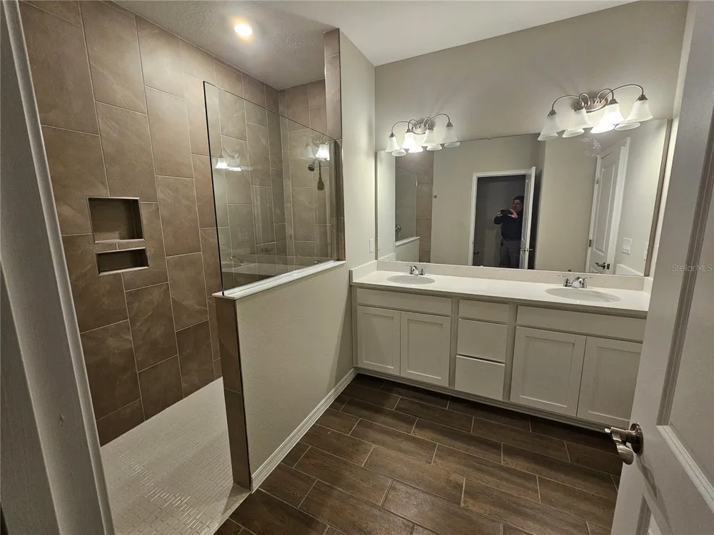 1247 HONEYCOMB PLACE Seffner, FL 33584