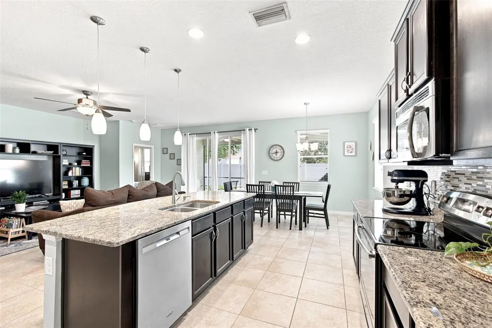 12210 LEGACY BRIGHT STREET Riverview, FL 33578