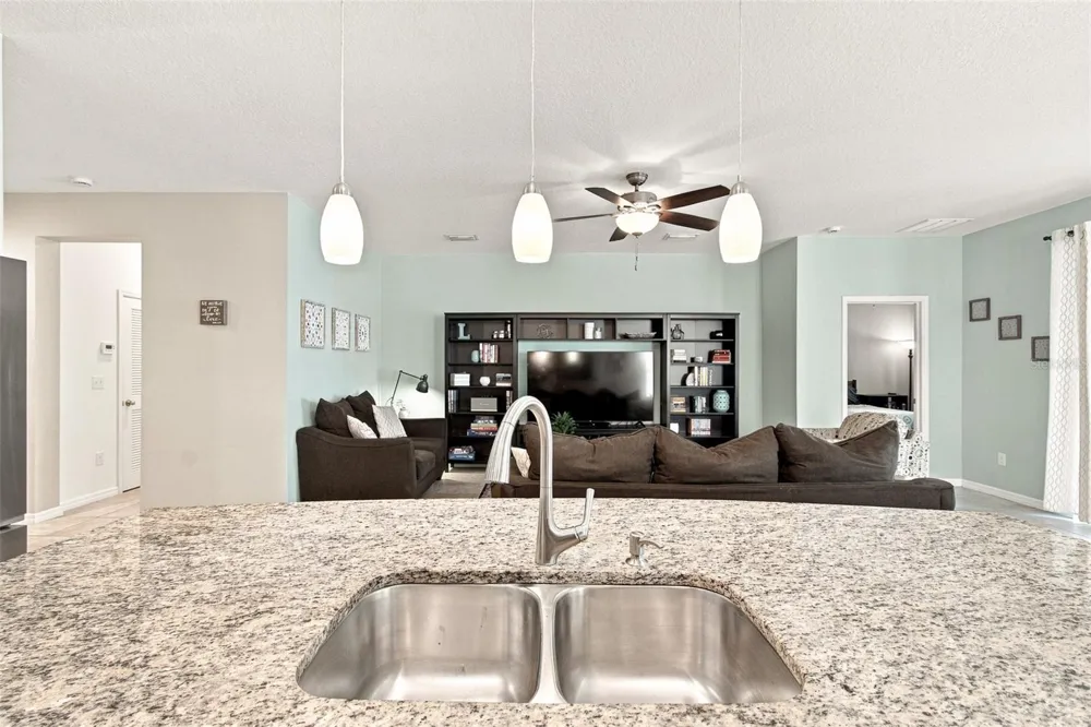 12210 LEGACY BRIGHT STREET Riverview, FL 33578