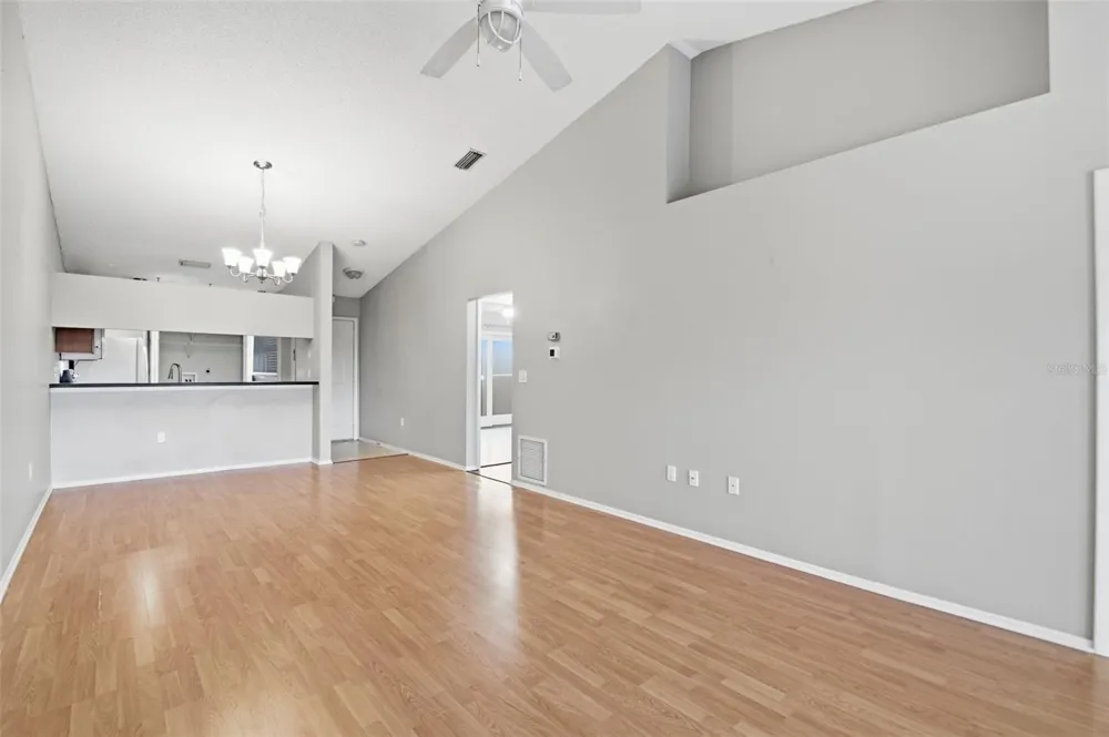 825 WATERSIDE LANE Bradenton, FL 34209