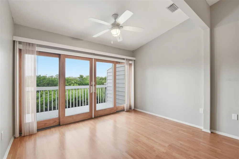 825 WATERSIDE LANE Bradenton, FL 34209