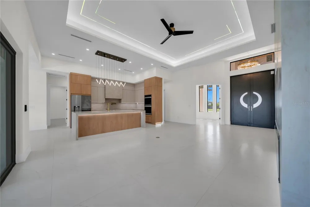 2421 SANTA BARBARA BOULEVARD Cape Coral, FL 33993