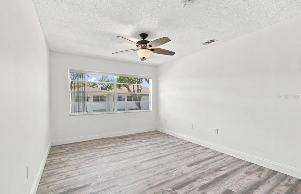 7570 92ND STREET #203C Seminole, FL 33777