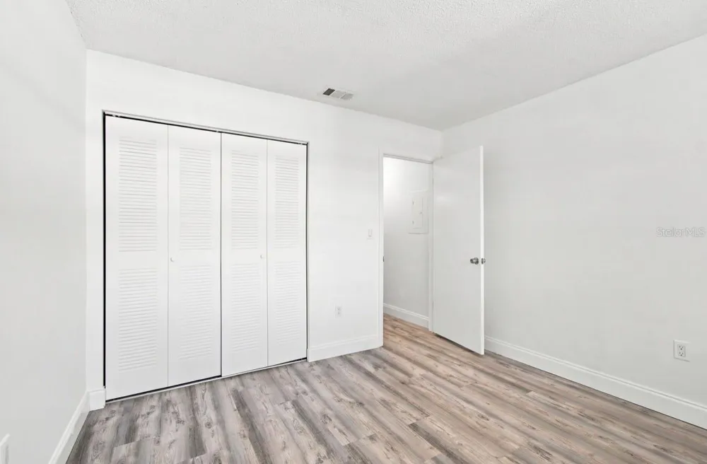 7570 92ND STREET #203C Seminole, FL 33777