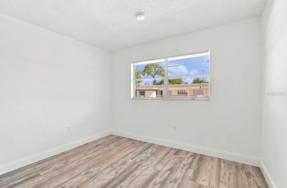 7570 92ND STREET #203C Seminole, FL 33777