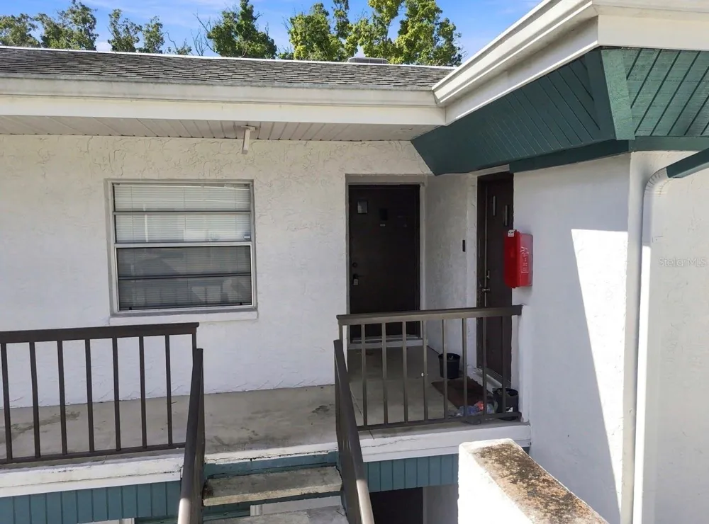 7570 92ND STREET #203C Seminole, FL 33777