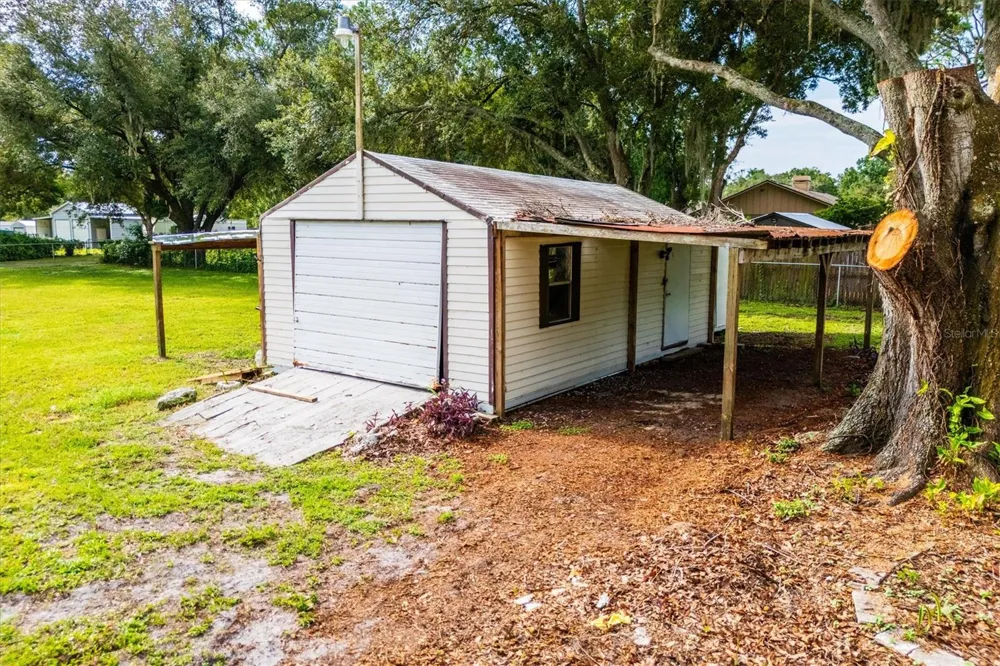 3649 ALICE DRIVE Wesley Chapel, FL 33543