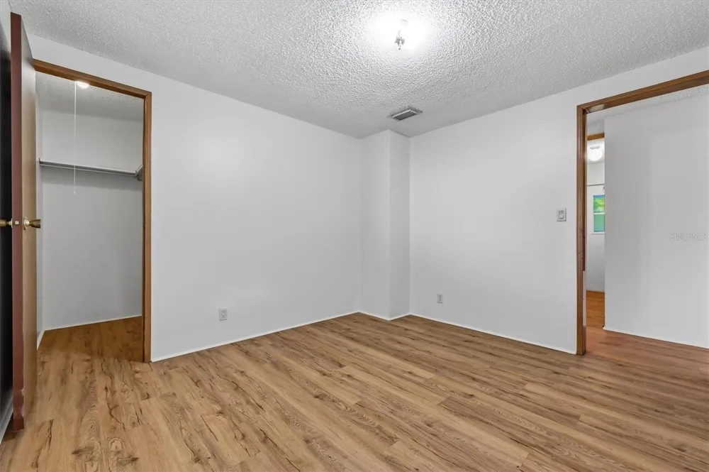3649 ALICE DRIVE Wesley Chapel, FL 33543