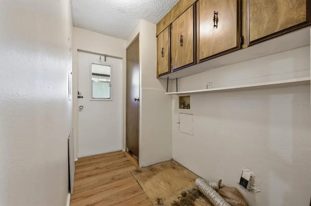 3649 ALICE DRIVE Wesley Chapel, FL 33543