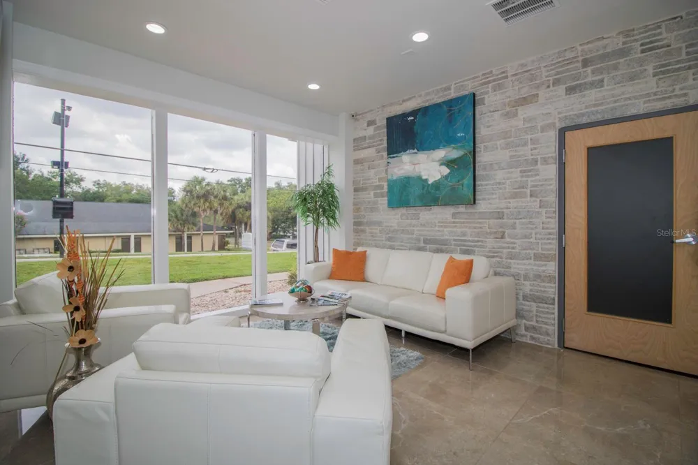 400 MILLS AVENUE #B Orlando, FL 32803