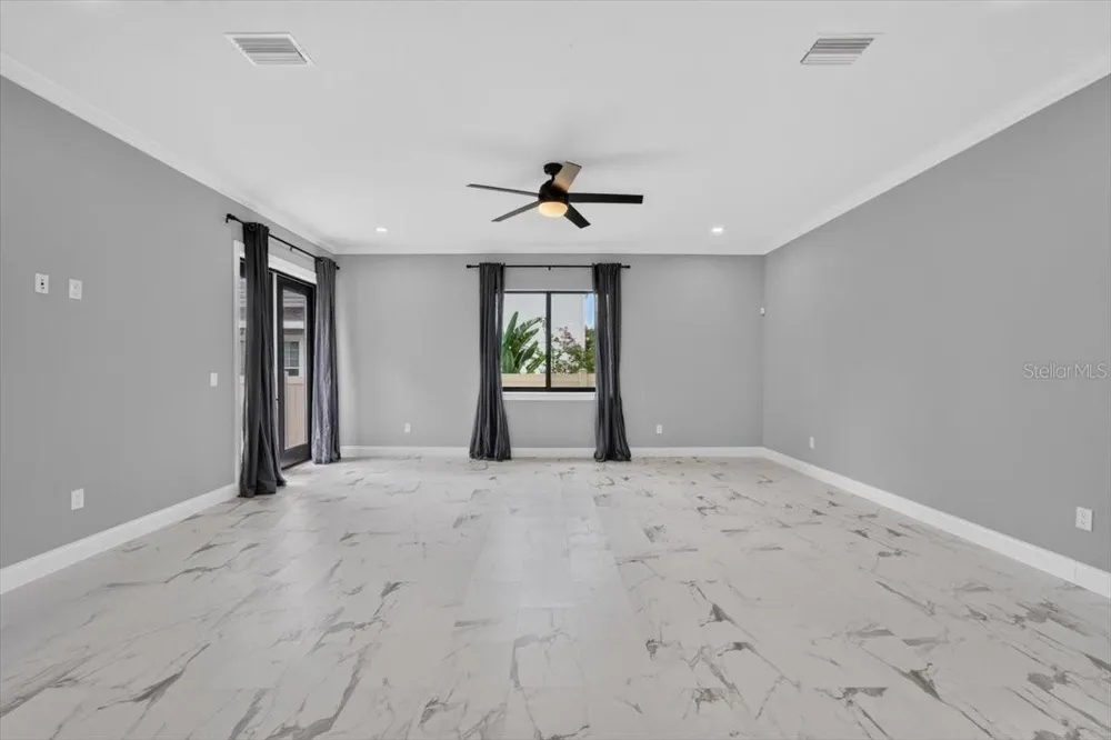 2501 W NORTH A STREET #B Tampa, FL 33609