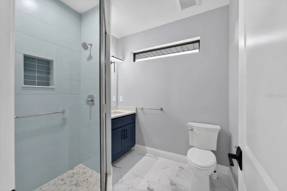 2501 W NORTH A STREET #B Tampa, FL 33609