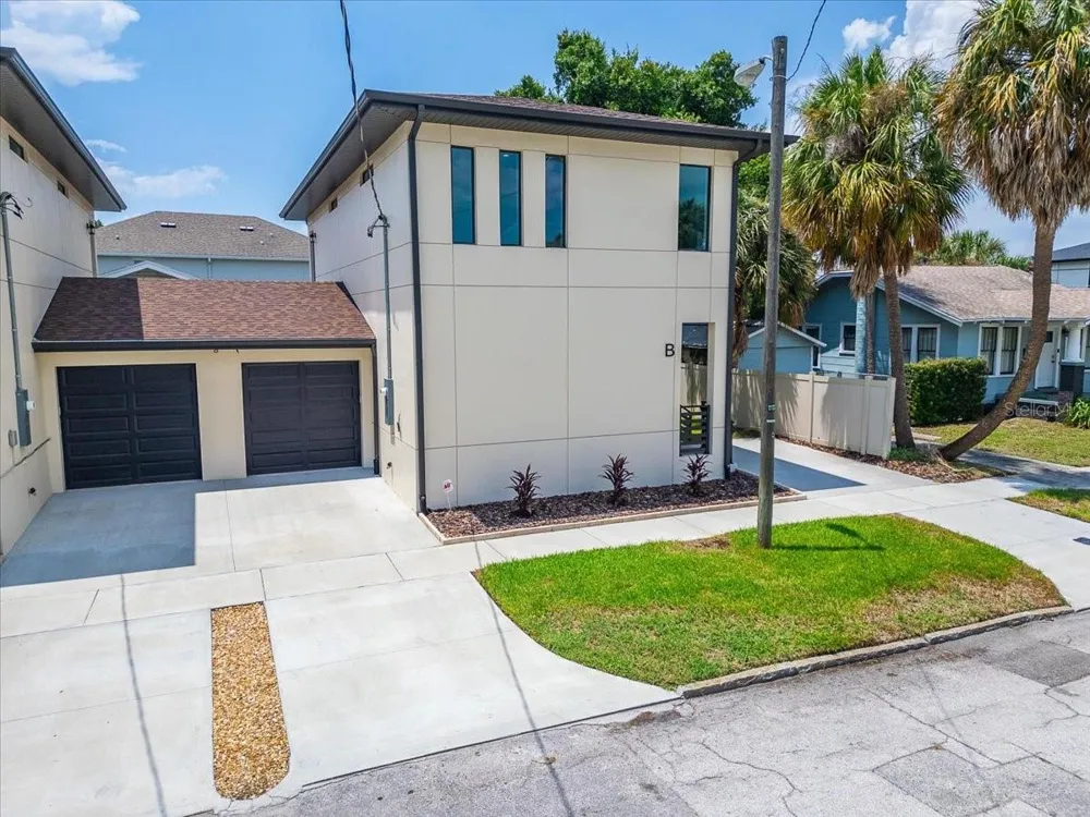2501 W NORTH A STREET #B Tampa, FL 33609