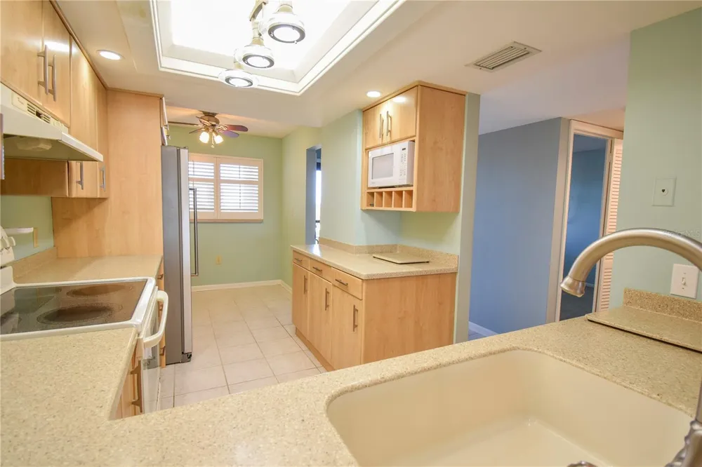 103 1ST STREET E #306 Tierra Verde, FL 33715