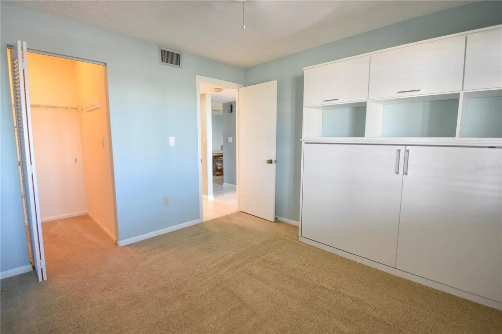 103 1ST STREET E #306 Tierra Verde, FL 33715