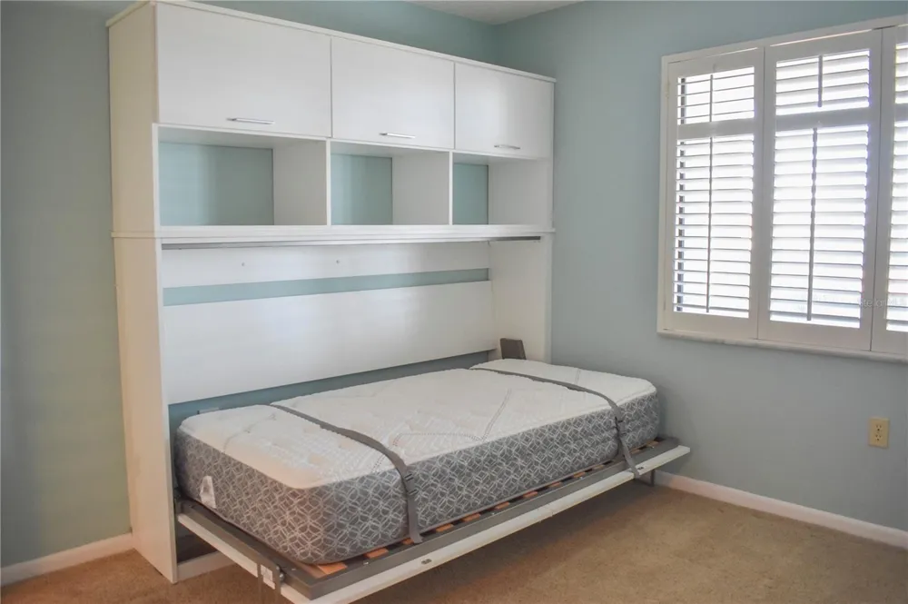 103 1ST STREET E #306 Tierra Verde, FL 33715