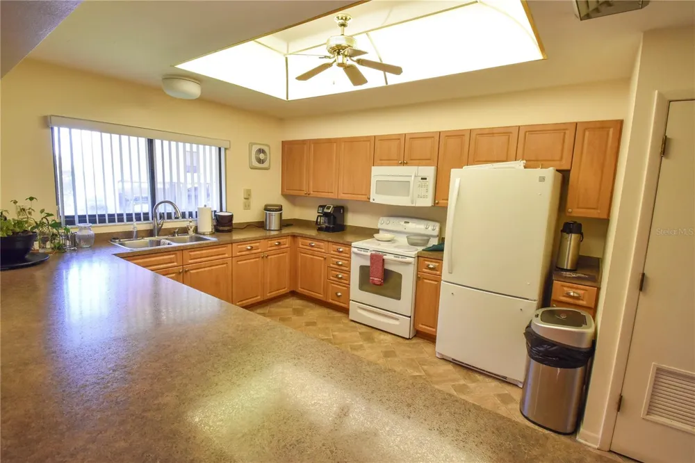 103 1ST STREET E #306 Tierra Verde, FL 33715