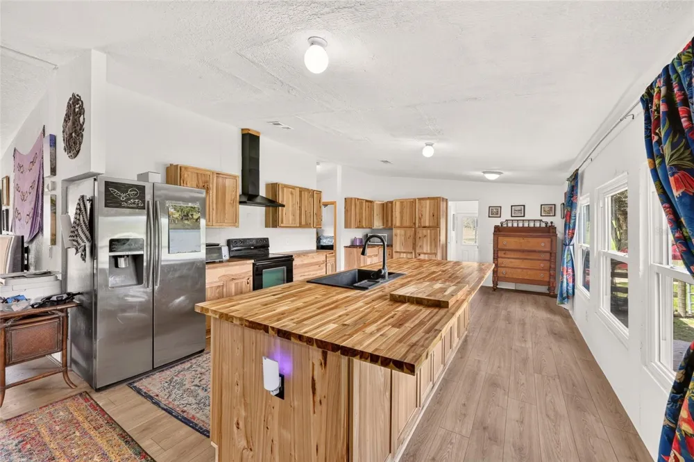 4256 SE 150TH STREET Summerfield, FL 34491