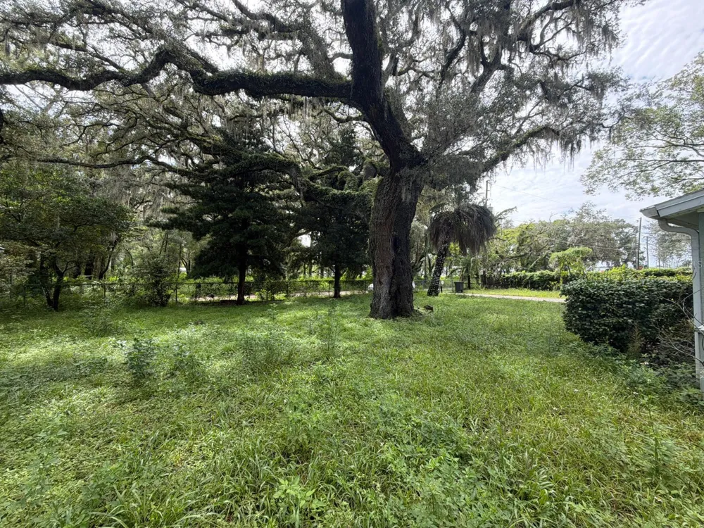 5027 ALLEN ROAD Zephyrhills, FL 33541