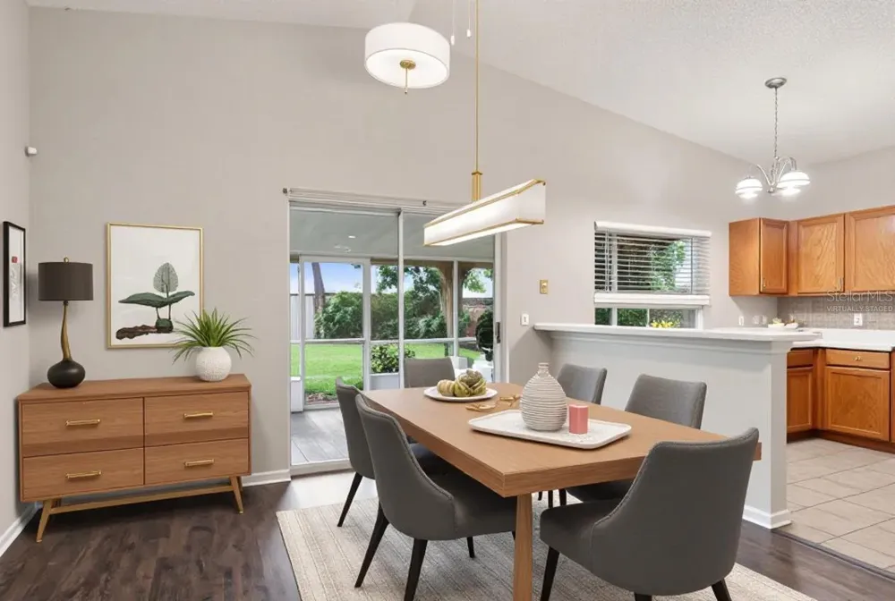 562 SHORT PINE CIRCLE Orlando, FL 32807