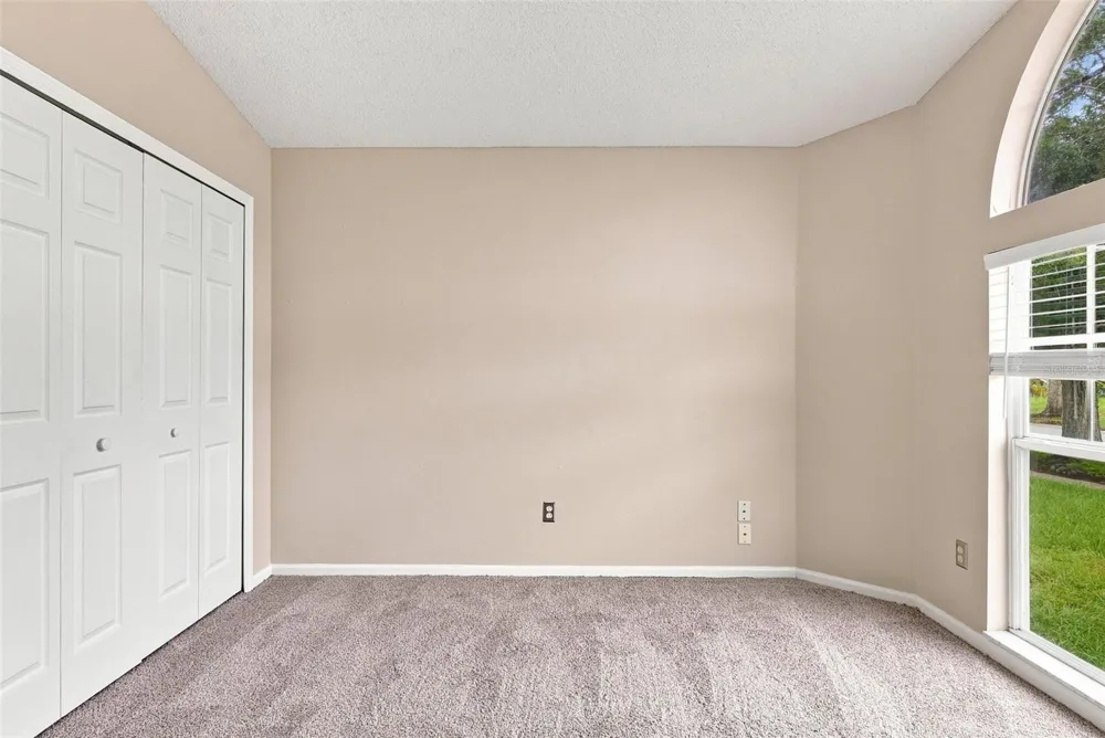 562 SHORT PINE CIRCLE Orlando, FL 32807