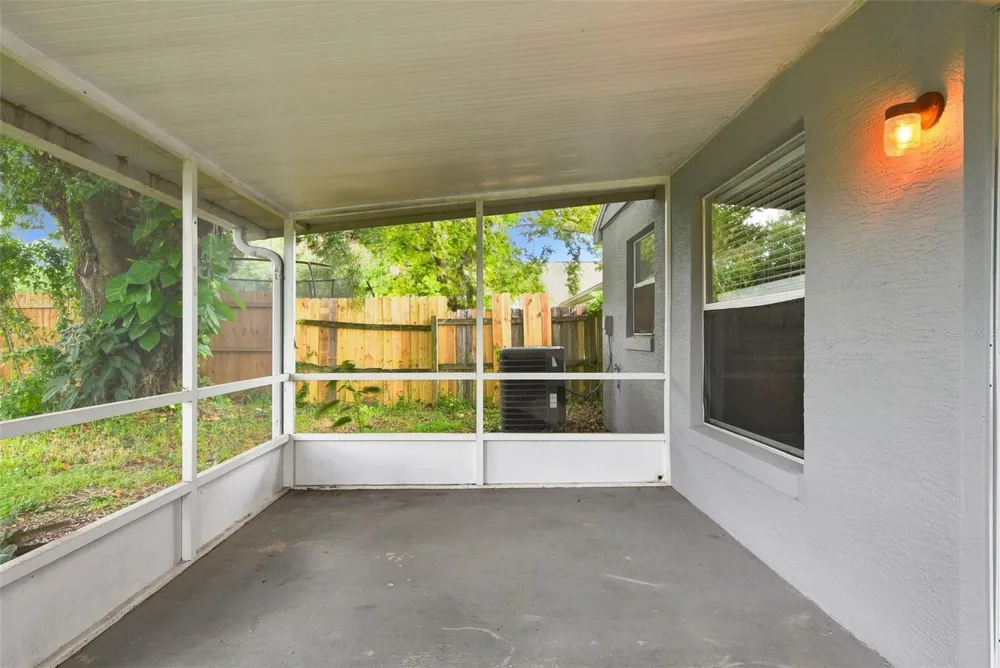 562 SHORT PINE CIRCLE Orlando, FL 32807
