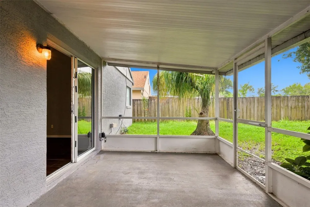 562 SHORT PINE CIRCLE Orlando, FL 32807