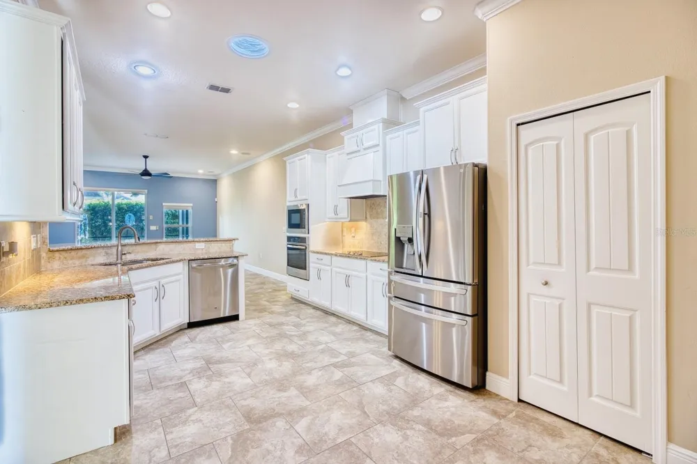 806 SNAPDRAGON DRIVE New Smyrna Beach, FL 32168