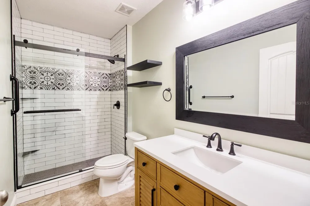 806 SNAPDRAGON DRIVE New Smyrna Beach, FL 32168