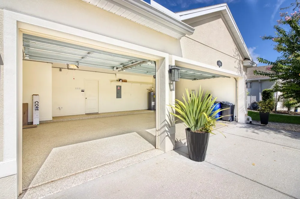806 SNAPDRAGON DRIVE New Smyrna Beach, FL 32168