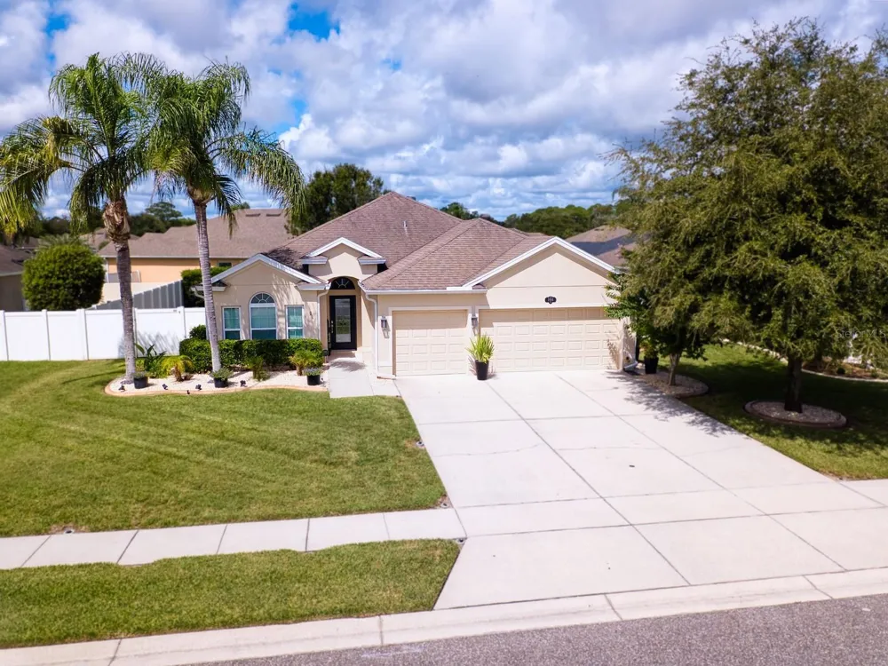 806 SNAPDRAGON DRIVE New Smyrna Beach, FL 32168