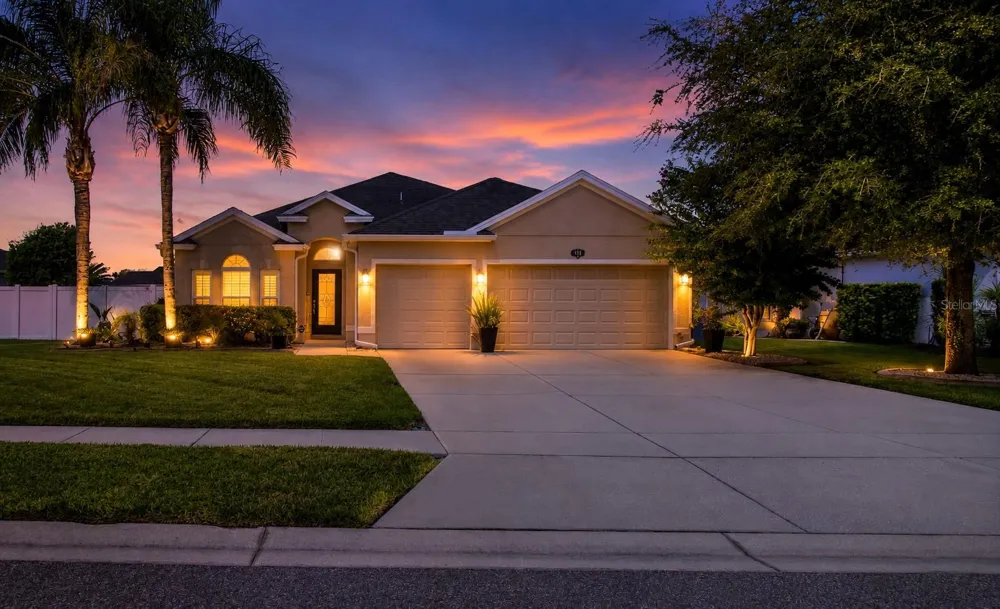 806 SNAPDRAGON DRIVE New Smyrna Beach, FL 32168
