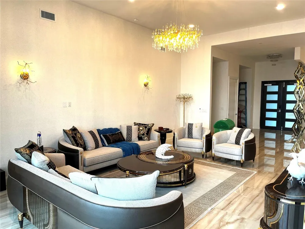 900 OSCEOLA AVENUE #802 Clearwater, FL 33755
