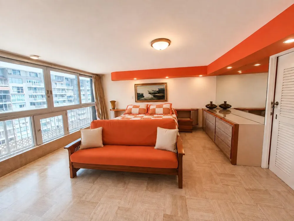 5859 AVE. ISLA VERDE #1701 Carolina, PR 00979