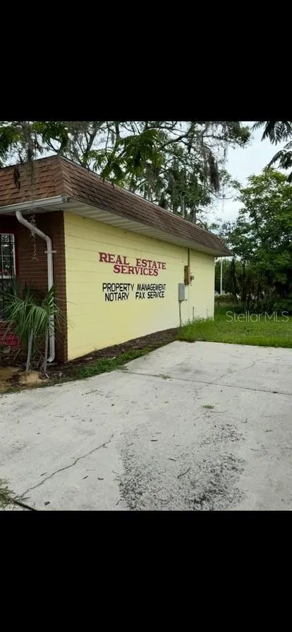 124 10TH STREET Haines City, FL 33844