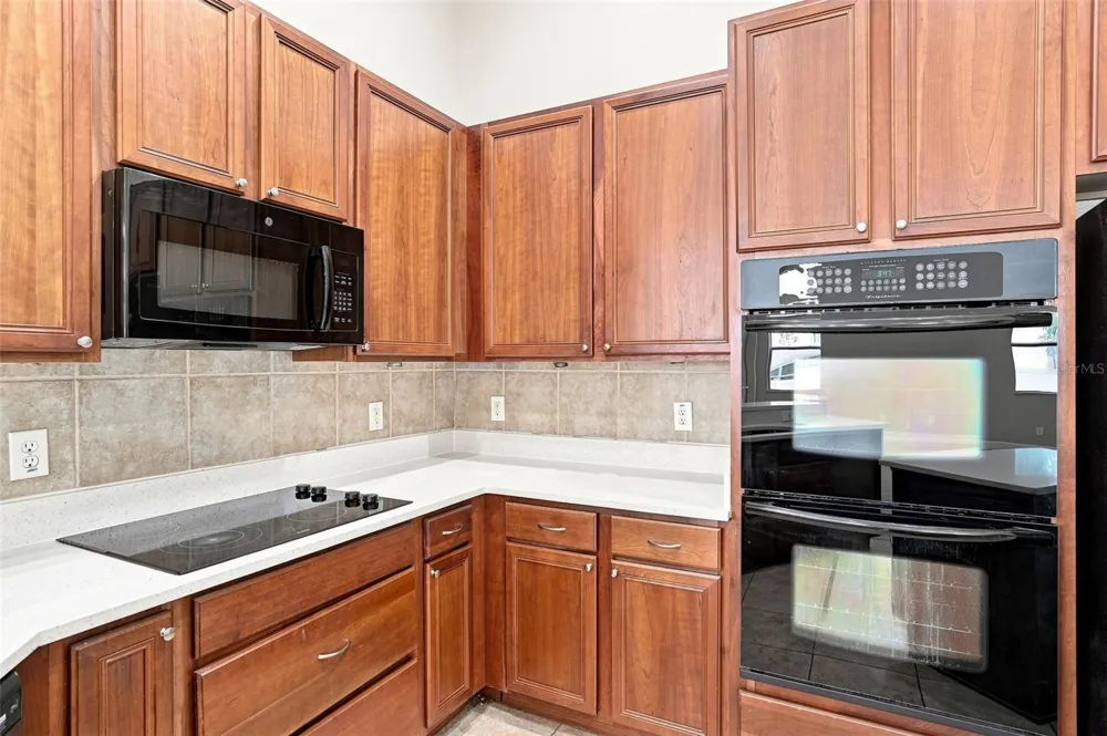 1341 JECENIA BLOSSOM DRIVE Apopka, FL 32712