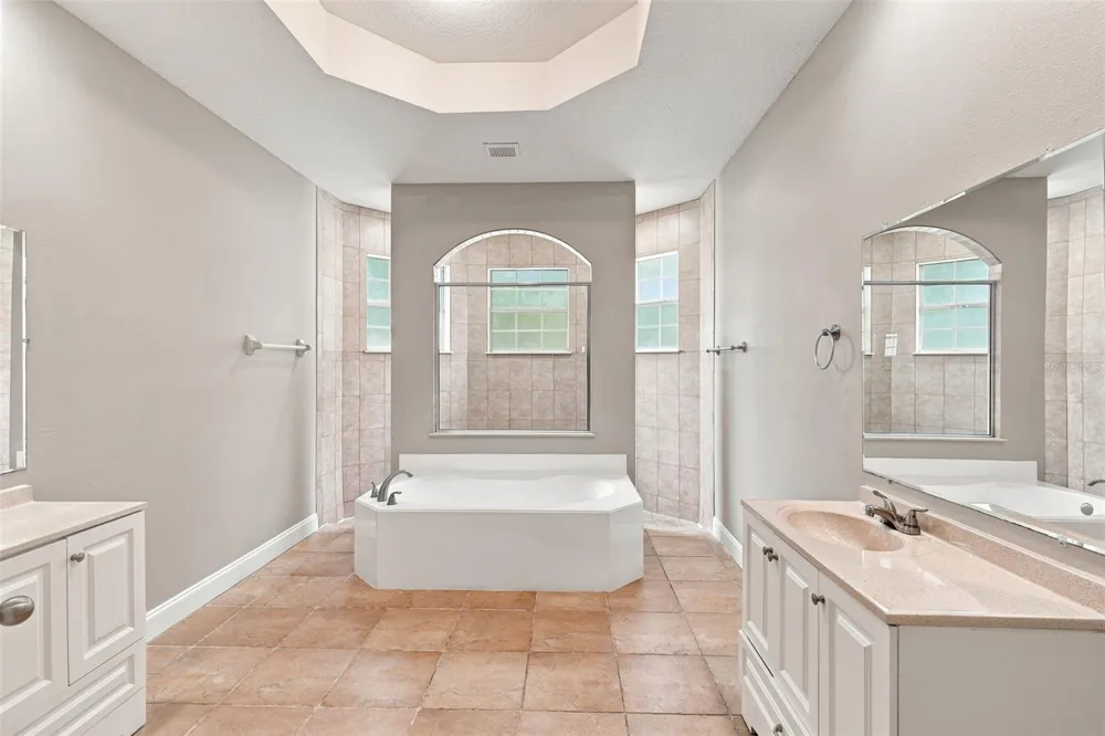 1341 JECENIA BLOSSOM DRIVE Apopka, FL 32712
