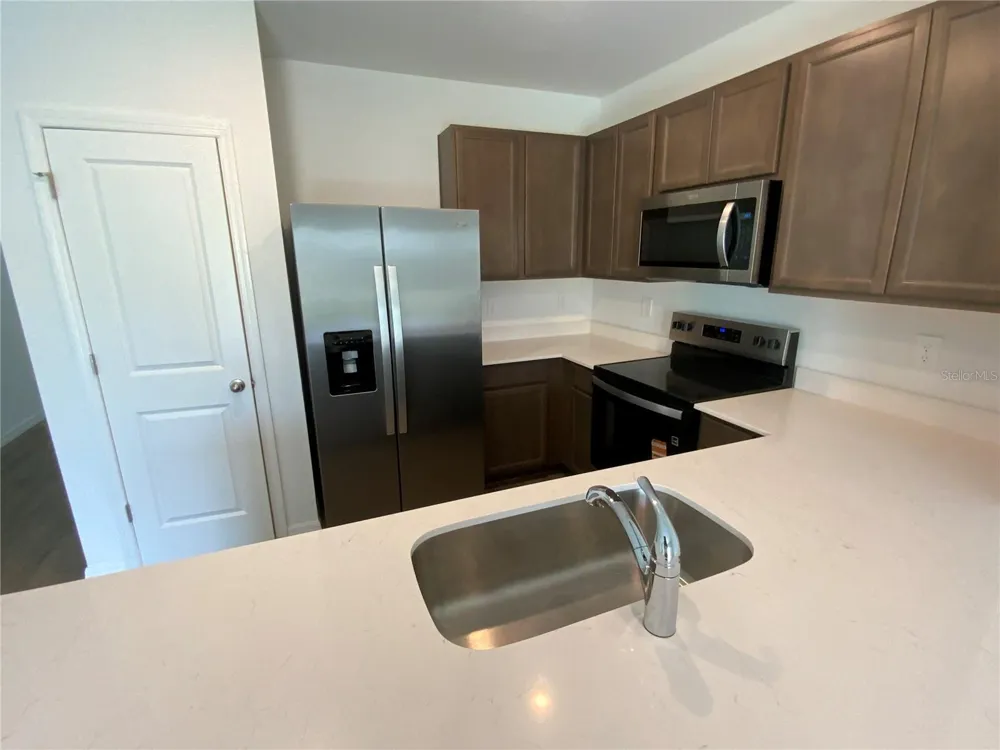 32562 MIDSUMMER NIGHT LANE Wesley Chapel, FL 33543